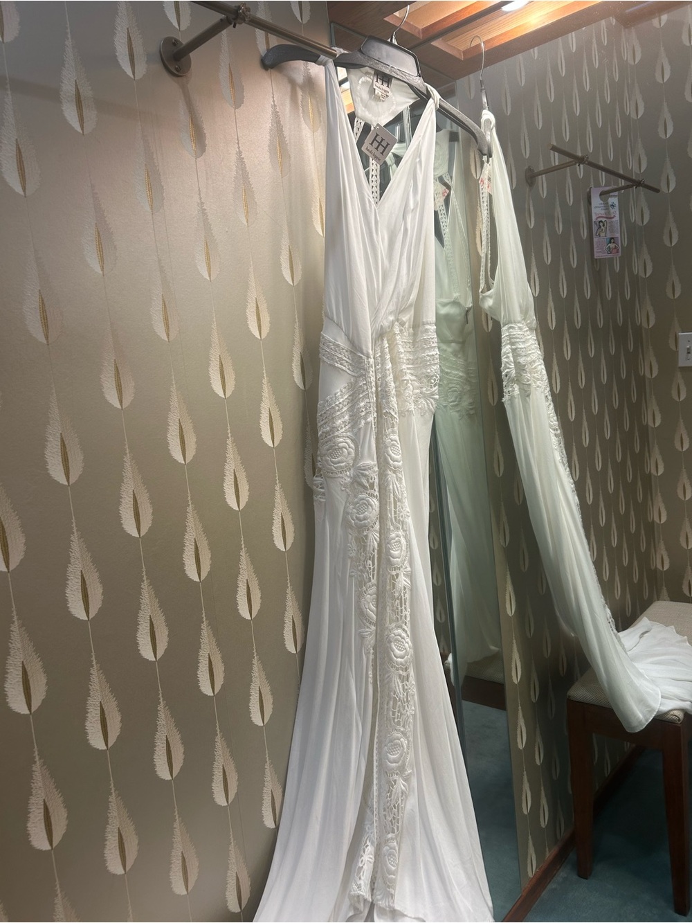 Haute Hippie White Embroidered V-Neck Wedding Dress